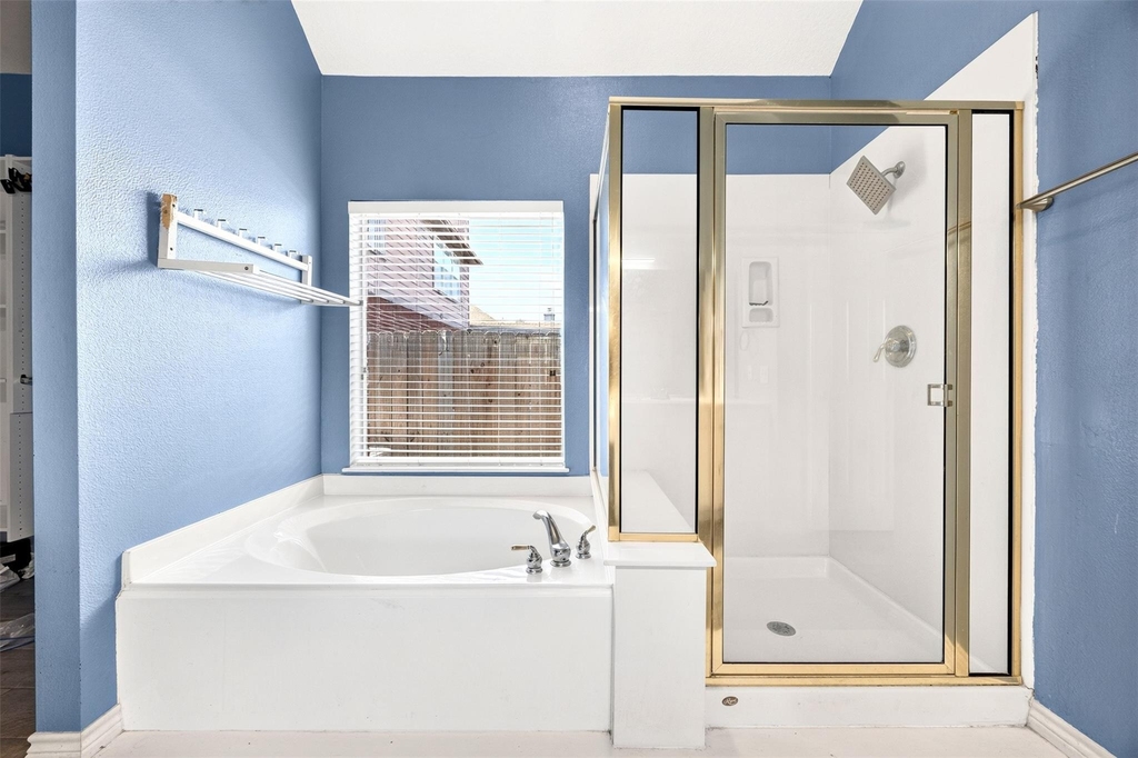 11214 Hillside Glen Trail - Photo 24