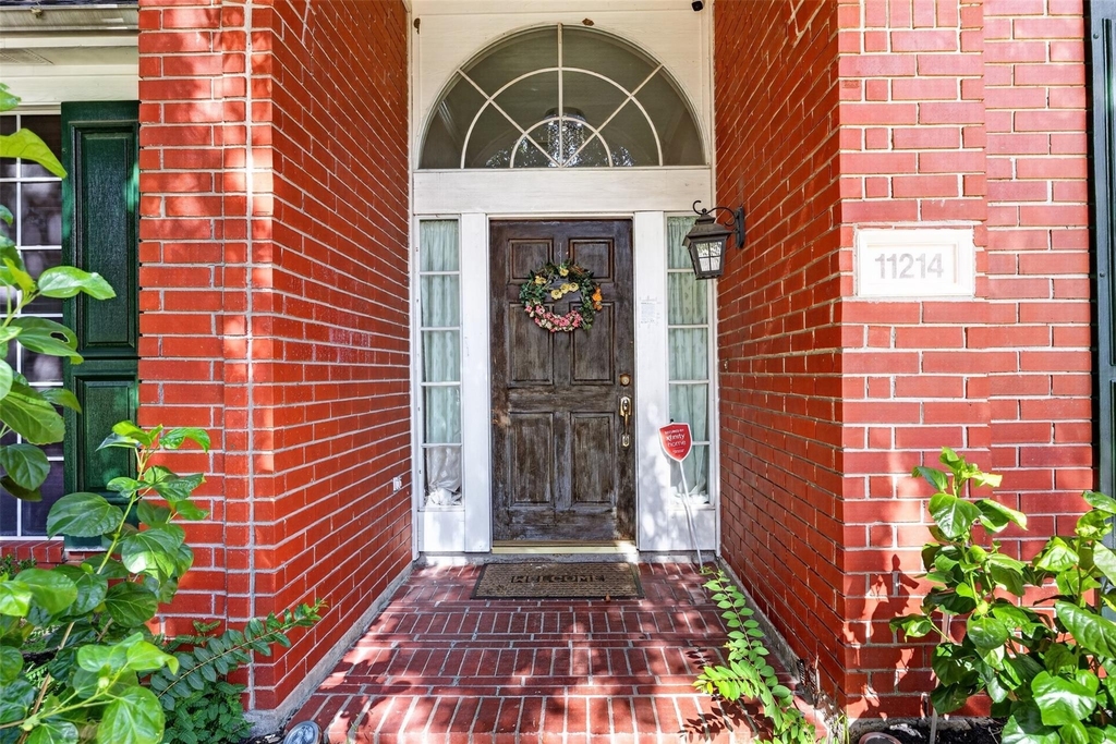 11214 Hillside Glen Trail - Photo 7