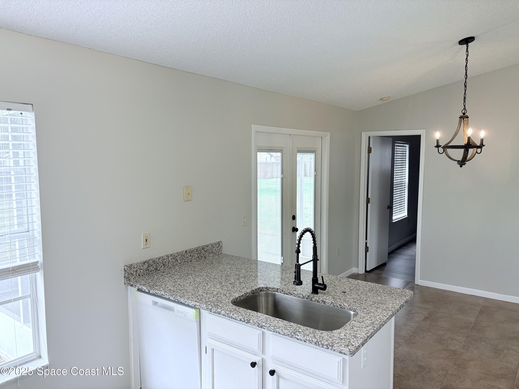 1112 Malone Street Nw - Photo 6