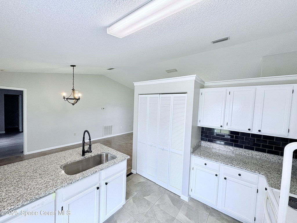 1112 Malone Street Nw - Photo 7