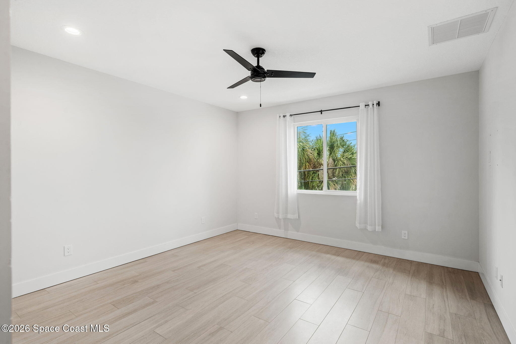 223 6th Avenue - Photo 39