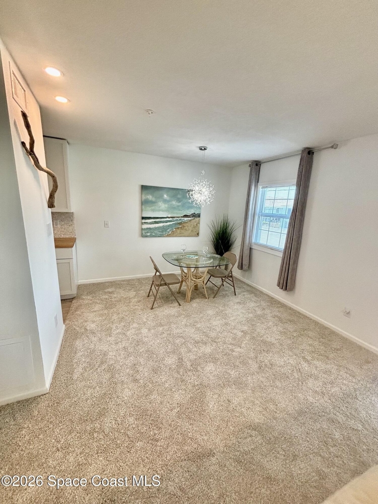 925 Palm Springs Boulevard - Photo 7