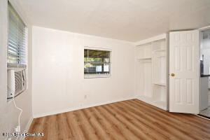 2575 1st Avenue Ne - Photo 9