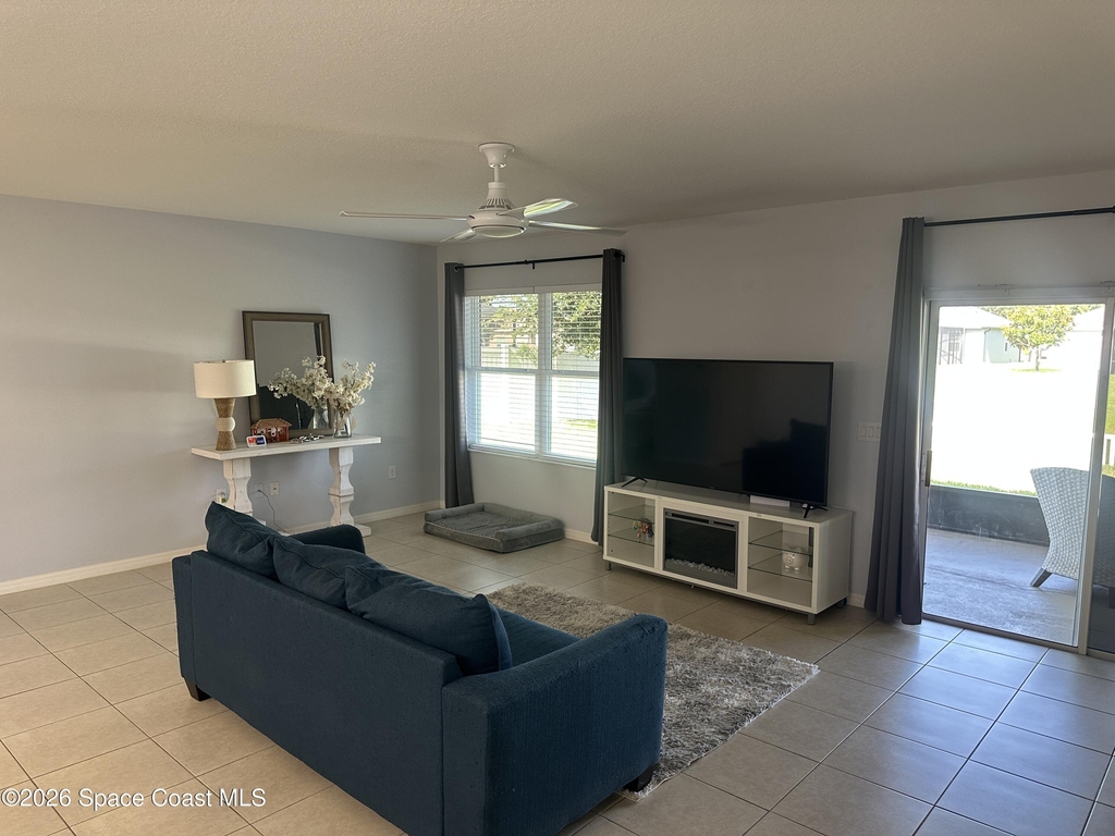 1133 Morgan Circle Ne - Photo 4