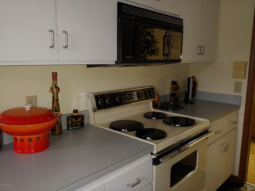 816 Greenwood Manor Circle - Photo 57