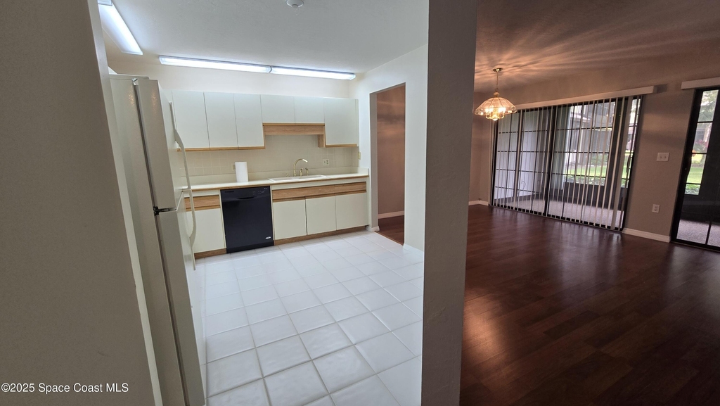 816 Greenwood Manor Circle - Photo 14