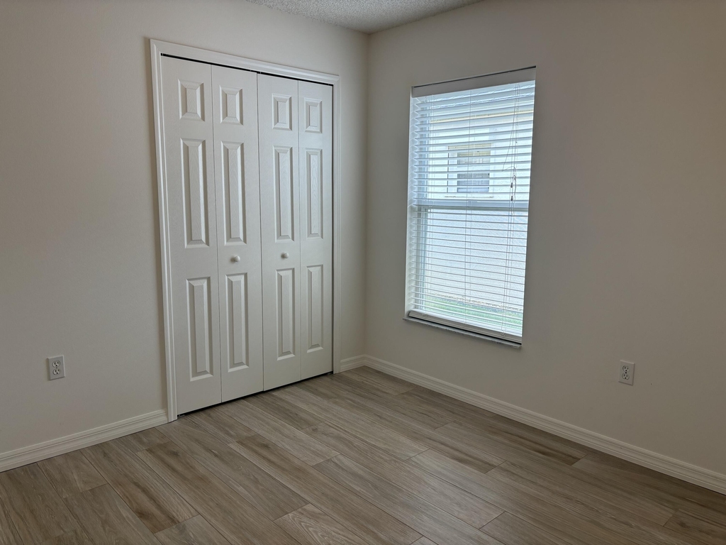 1776 Vista Lake Circle - Photo 12