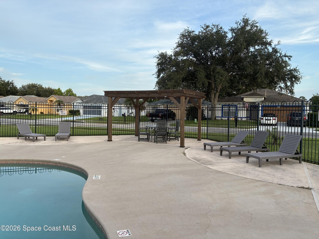 1776 Vista Lake Circle - Photo 17
