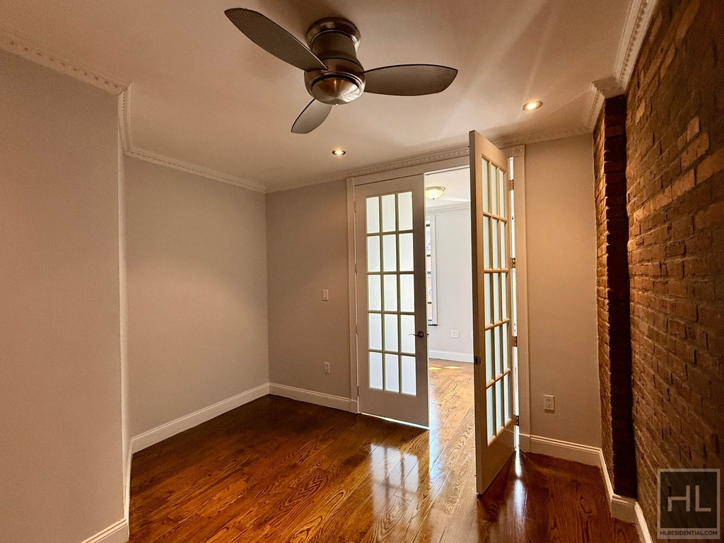 W 103rd St. - Photo 2
