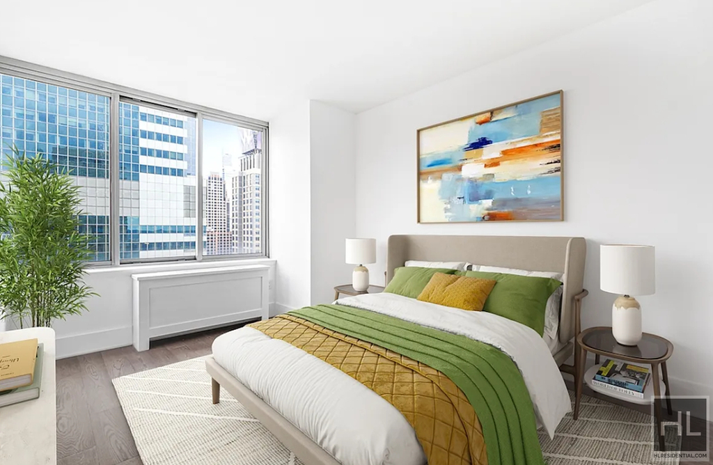 West 47th Street - Photo 6