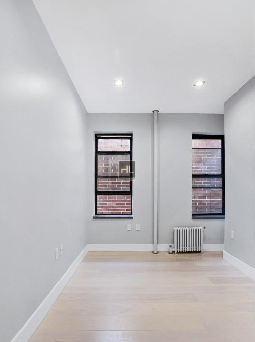 Stanton Street - Photo 4