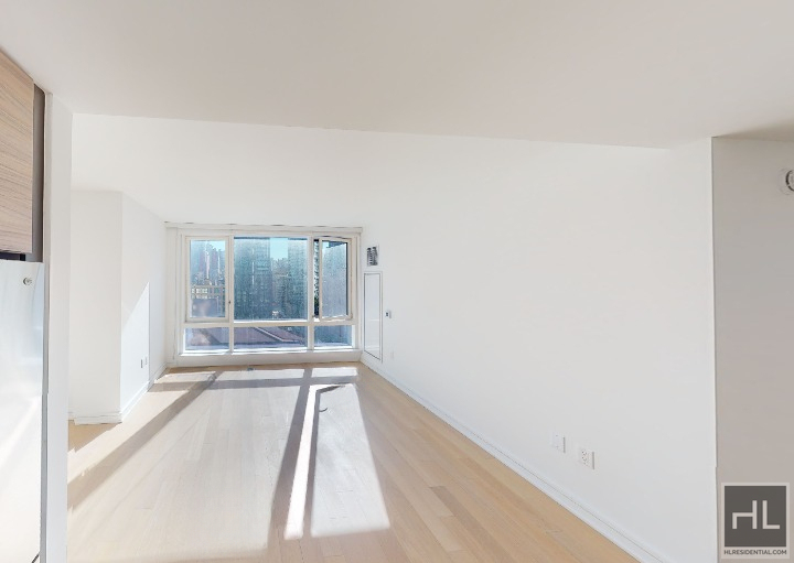 West 38th Street - Photo 0