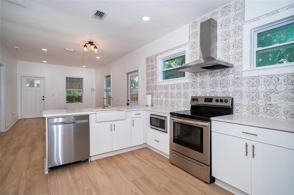 6704 N Taliaferro Avenue - Photo 13