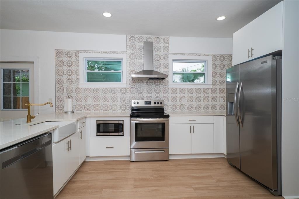 6704 N Taliaferro Avenue - Photo 12