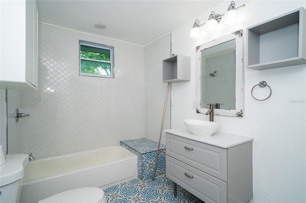 6704 N Taliaferro Avenue - Photo 19