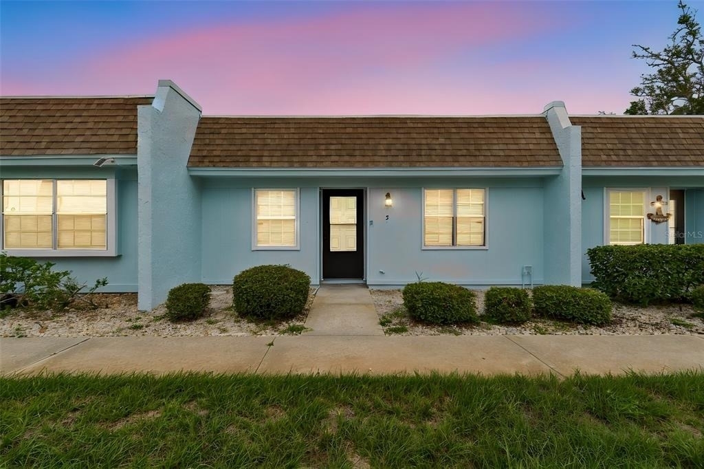 11110 Carriage Hill Drive - Photo 0