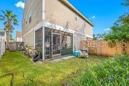 132 Douglas Road W - Photo 2