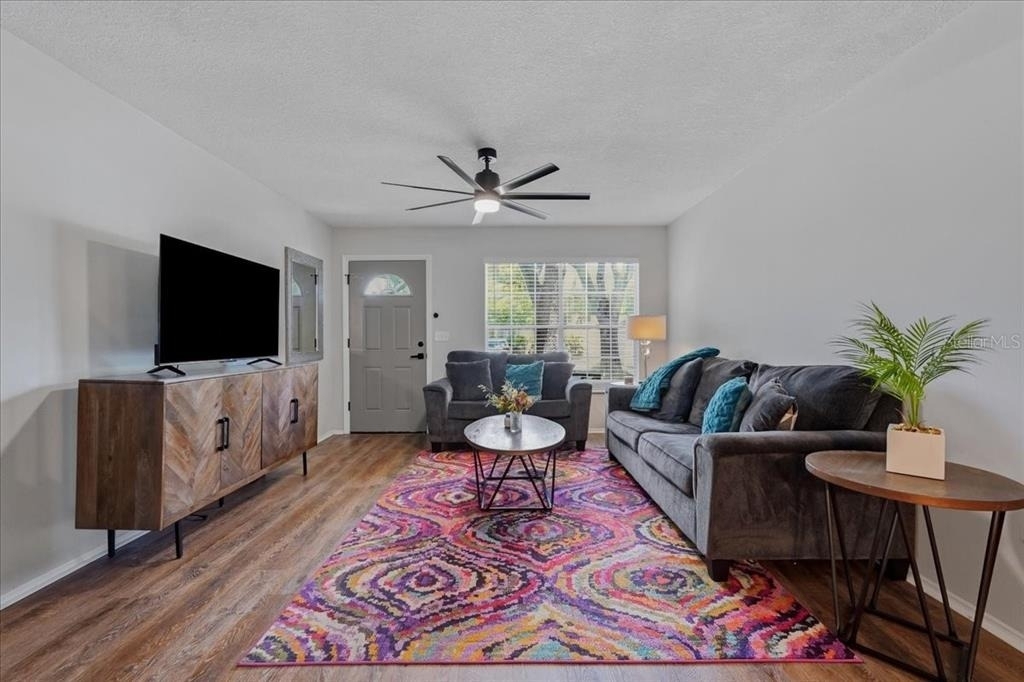 2120 Fletchers Point Circle - Photo 3