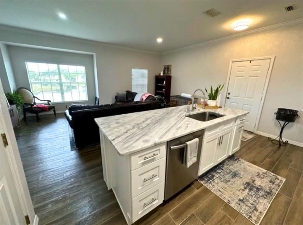 306 Eagle Pond Drive - Photo 5