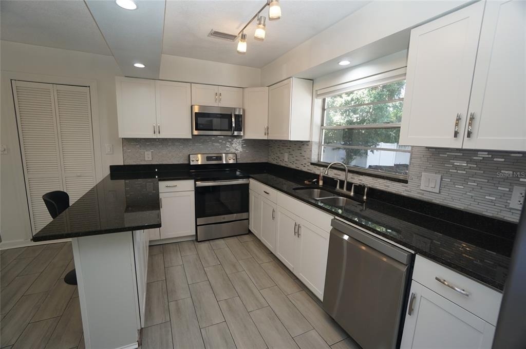 3916 W North A Street - Photo 5