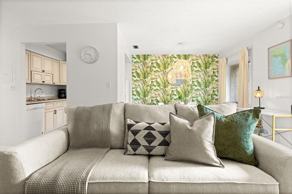 4215 E Bay Drive - Photo 4