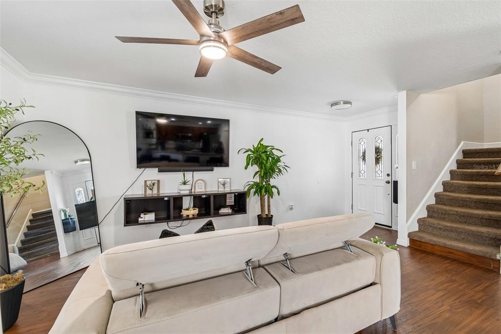 222 Carpenters Way - Photo 3