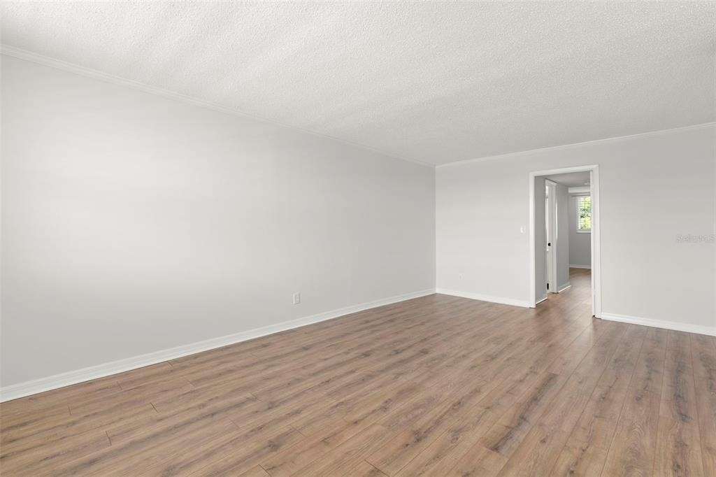 4890 Bay Street Ne - Photo 4