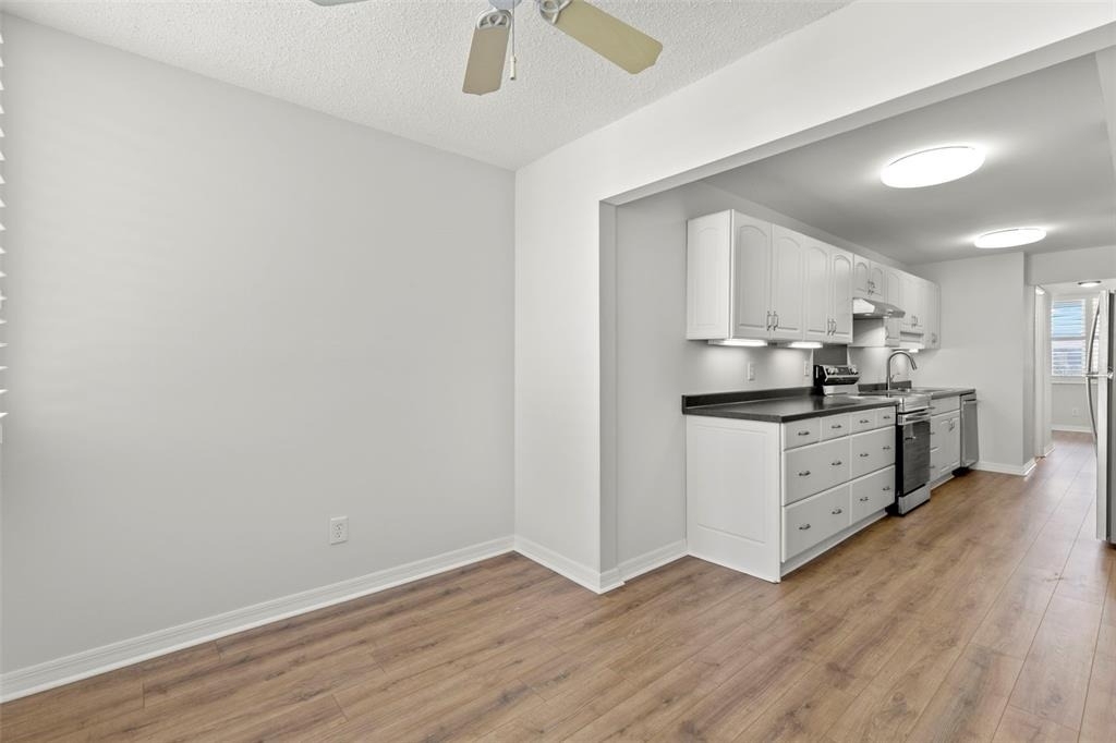 4890 Bay Street Ne - Photo 12