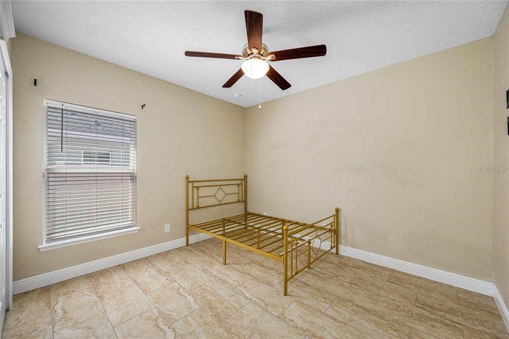 230 Clayton Street - Photo 9