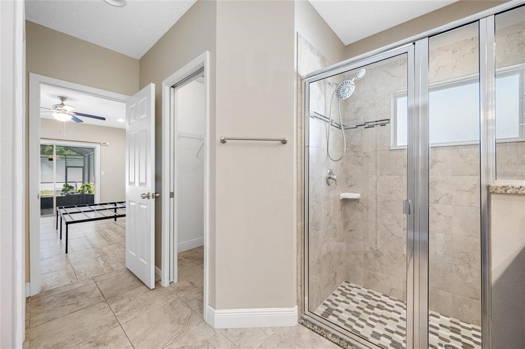 230 Clayton Street - Photo 25