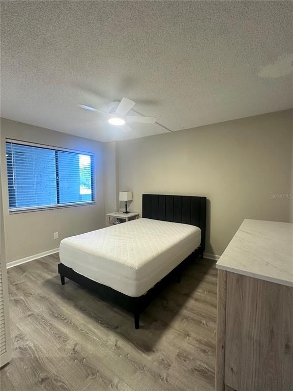 201 W Laurel Street - Photo 9