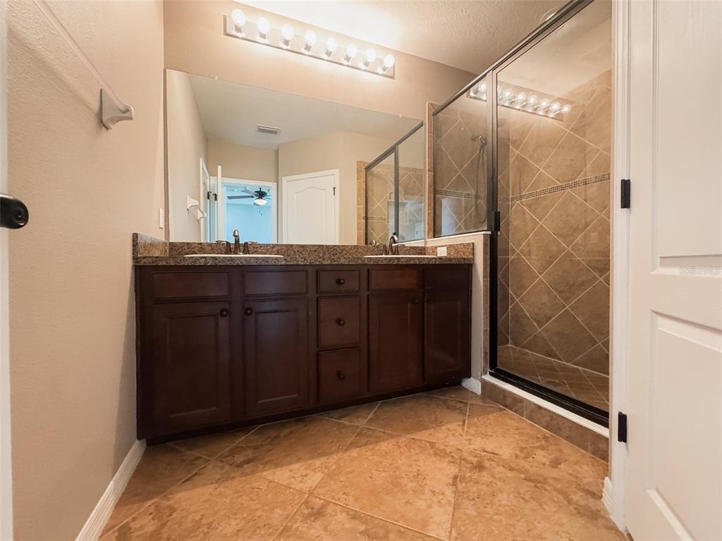 27015 Juniper Bay Drive - Photo 13