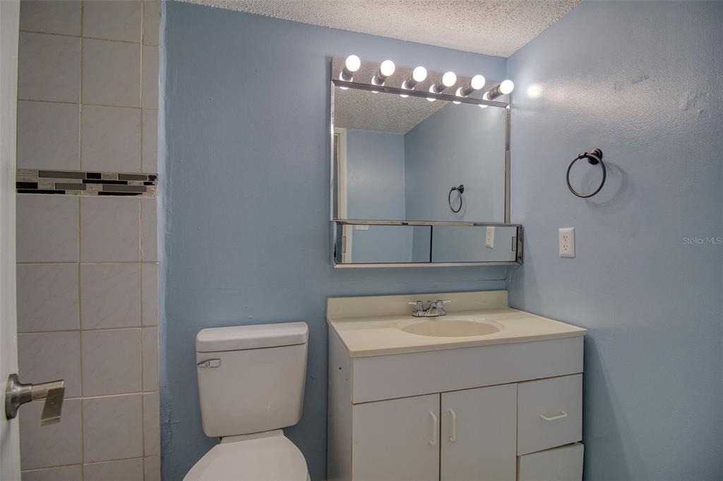 6334 Newtown Circle - Photo 14