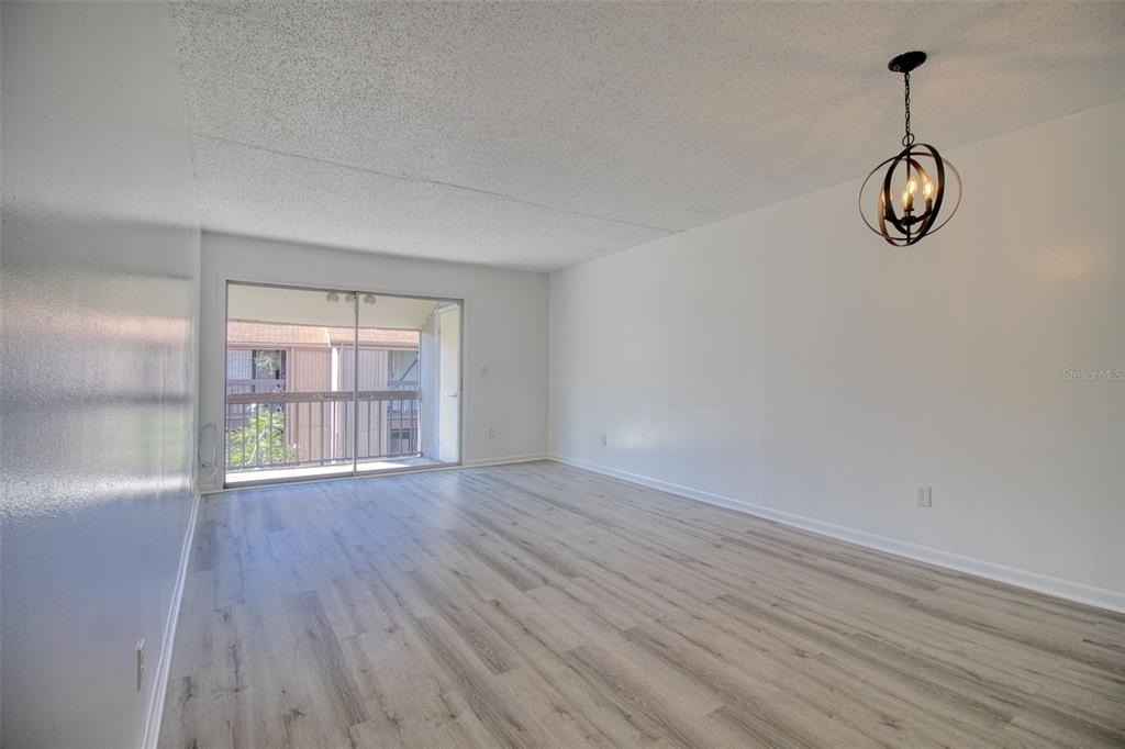 6334 Newtown Circle - Photo 3