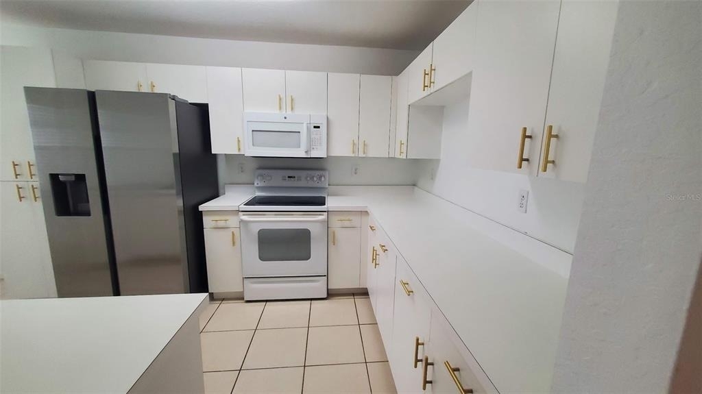 4176 Brentwood Park Circle - Photo 2