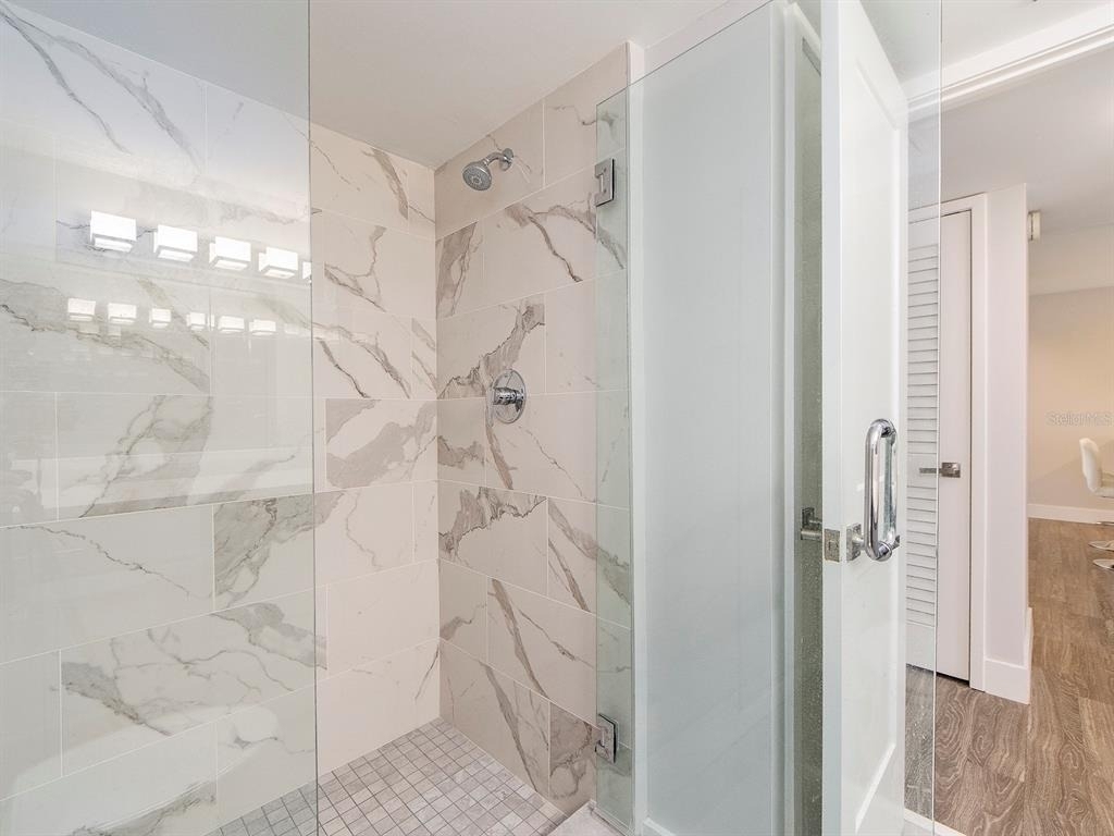 121 Island Way - Photo 21