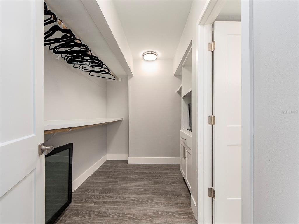 121 Island Way - Photo 14