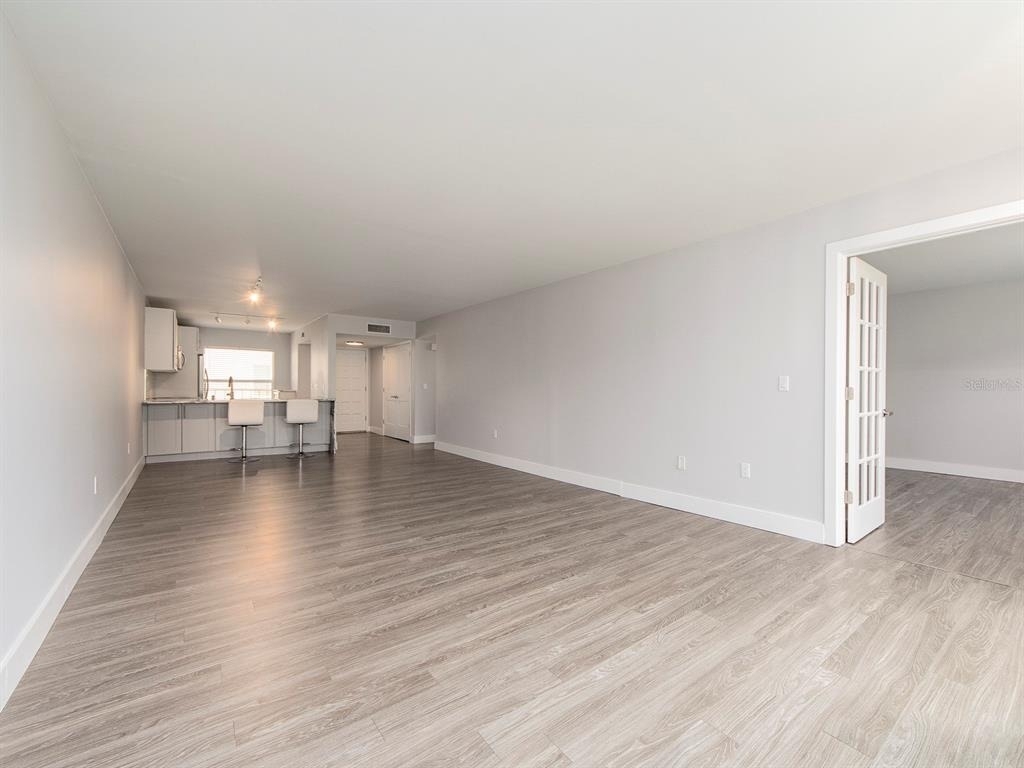 121 Island Way - Photo 9