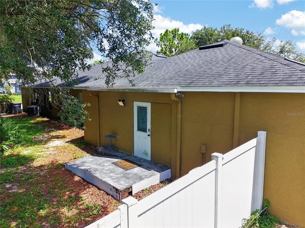 465 Rio Grande Lane - Photo 1