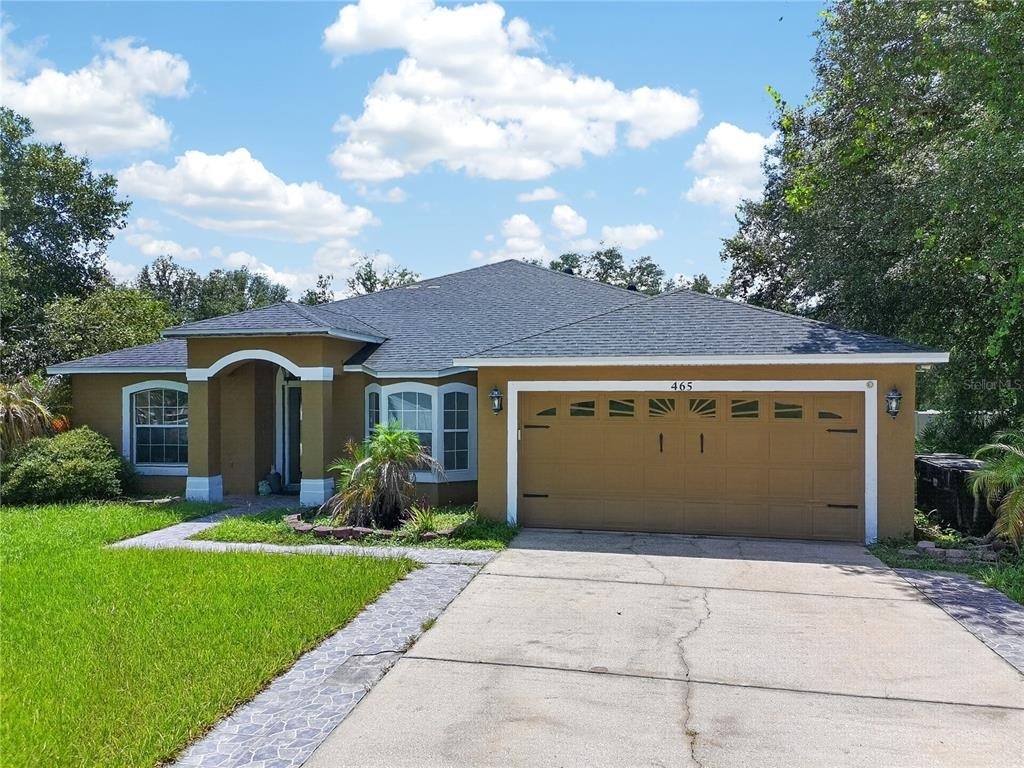465 Rio Grande Lane - Photo 0