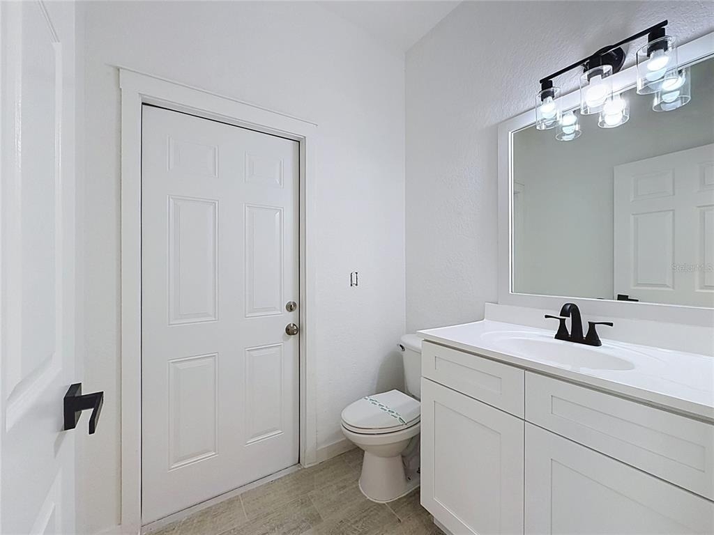 16710 Caribbean Breeze Way - Photo 6