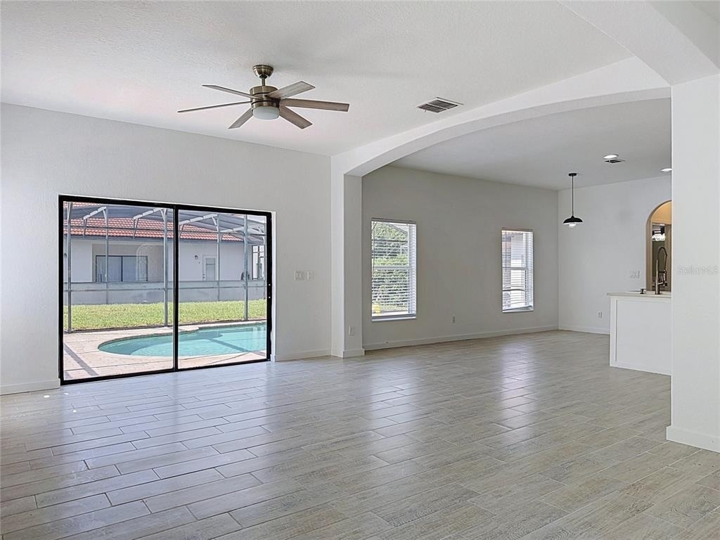 16710 Caribbean Breeze Way - Photo 2
