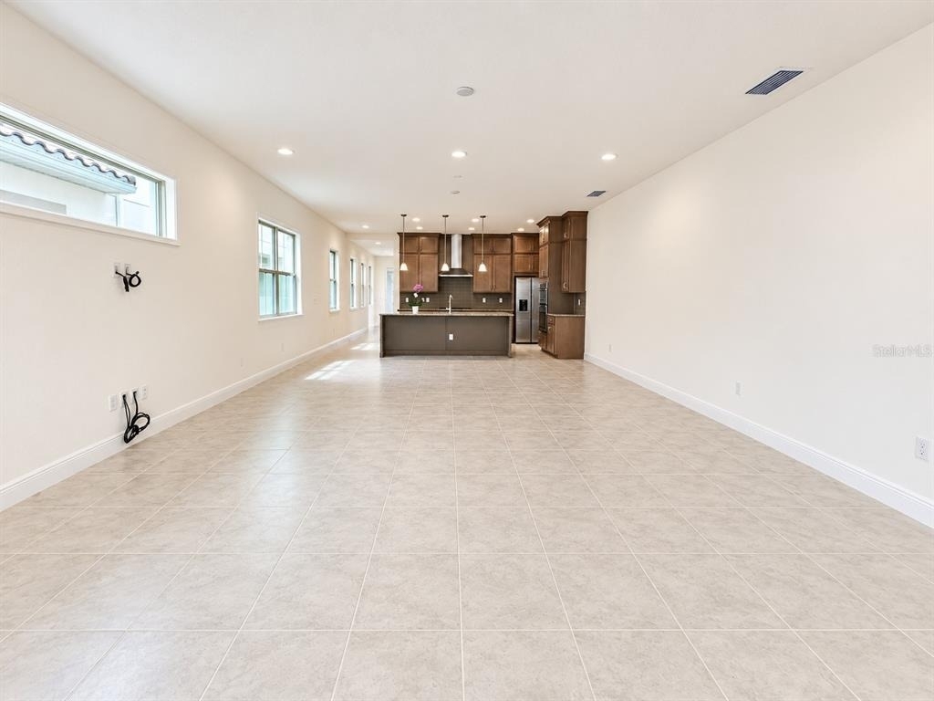 13124 Weaver Avenue - Photo 9