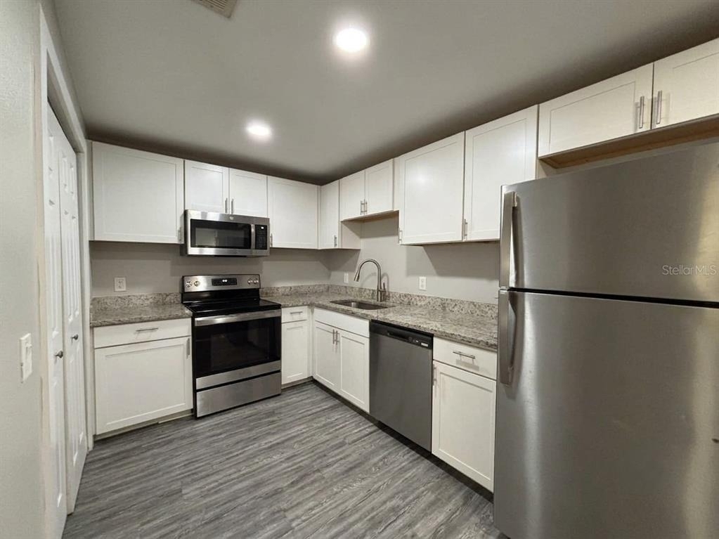 139 Avenue D Sw - Photo 6