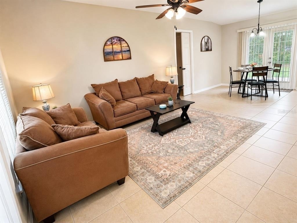 6401 Nw 66th Avenue - Photo 2