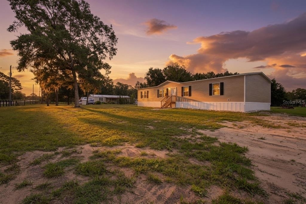 7250 Sw 10th Street - Photo 1