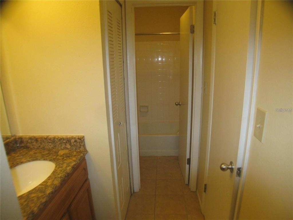 199 Afton Square - Photo 11