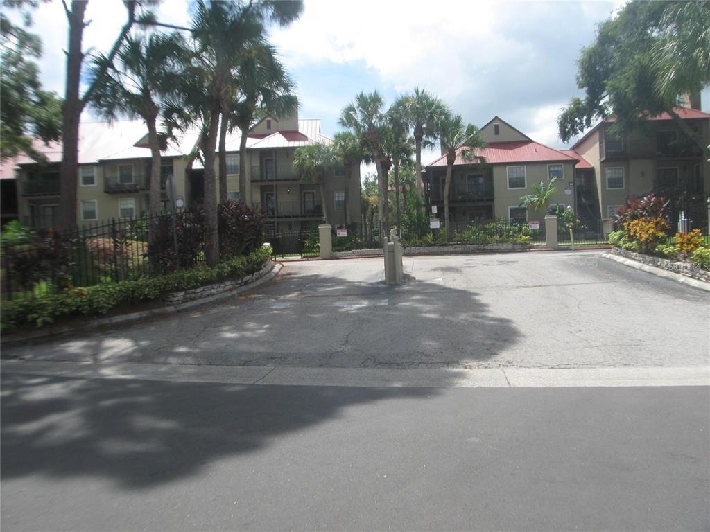 199 Afton Square - Photo 19