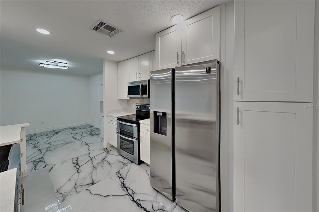 8212 Citrus Chase Drive - Photo 12