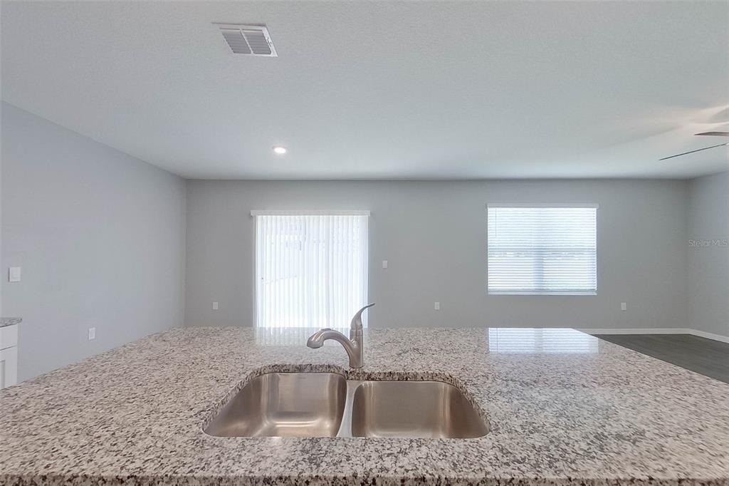 32221 Edson Ave - Photo 4